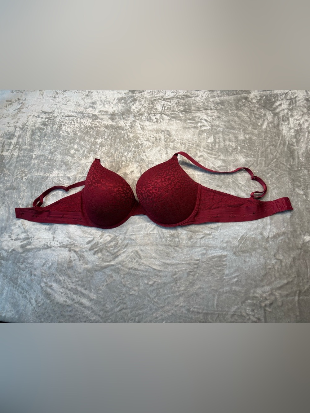 Victoria’s Secret Plunge T-Shirt Bra in Deep Wine 38DD